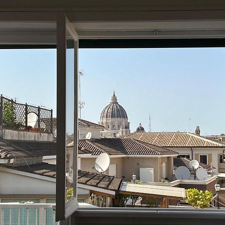 Domes St Peter Vatican "In The Center With An Exclusive View" Rome Exterior photo