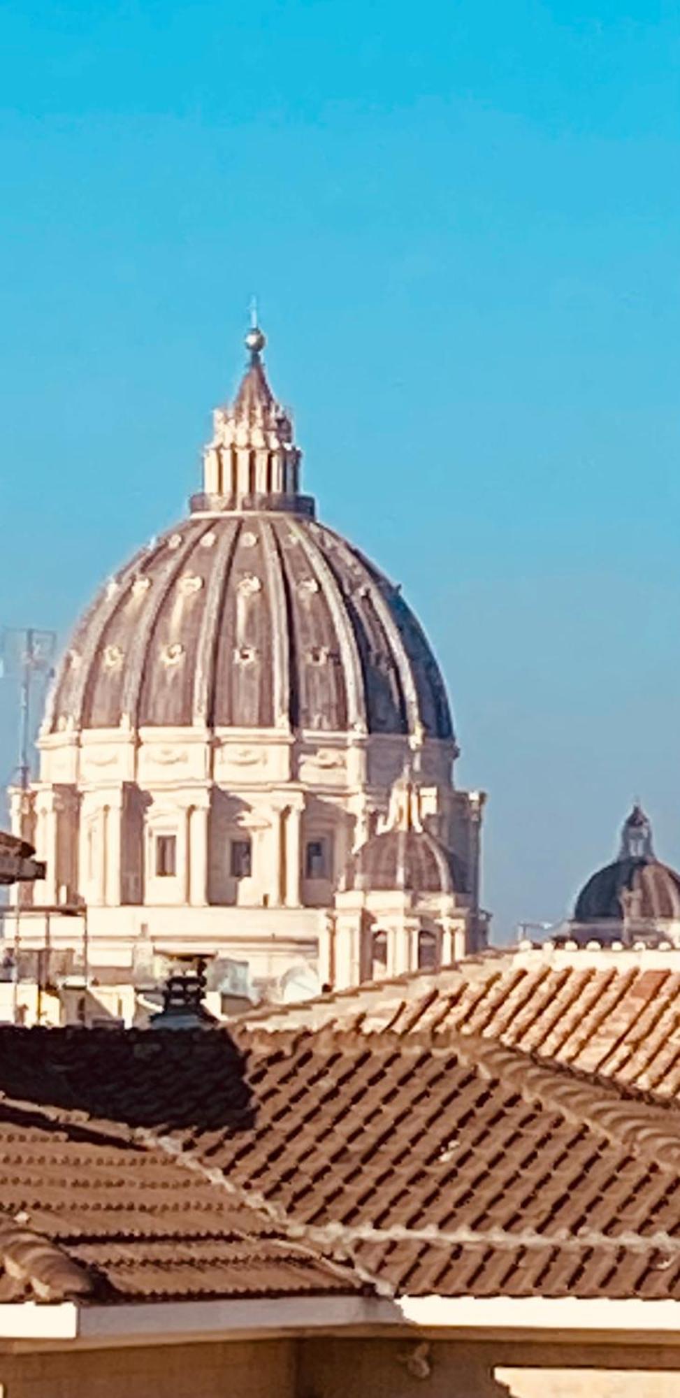 Domes St Peter Vatican "In The Center With An Exclusive View" Rome Exterior photo